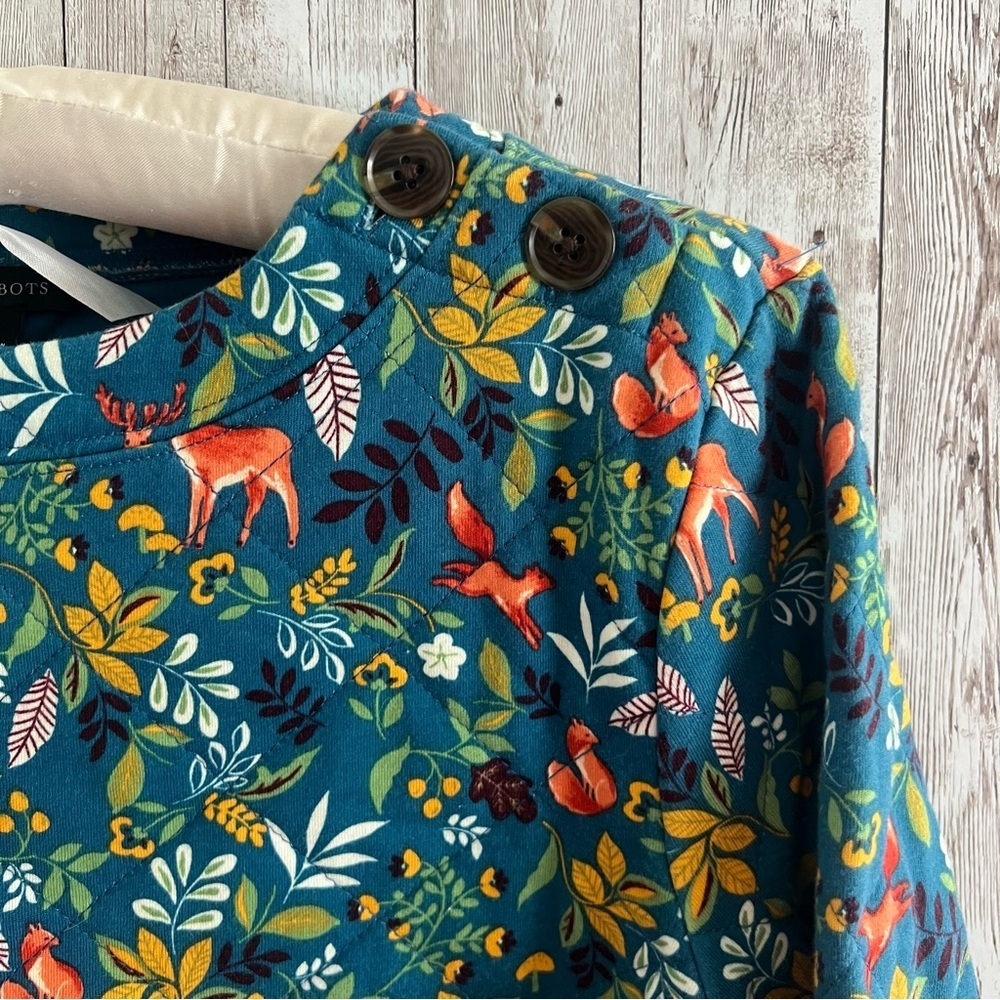 Talbots Womens Crew Neck Quilted Folk Animal Top Small - Picture 3 of 5